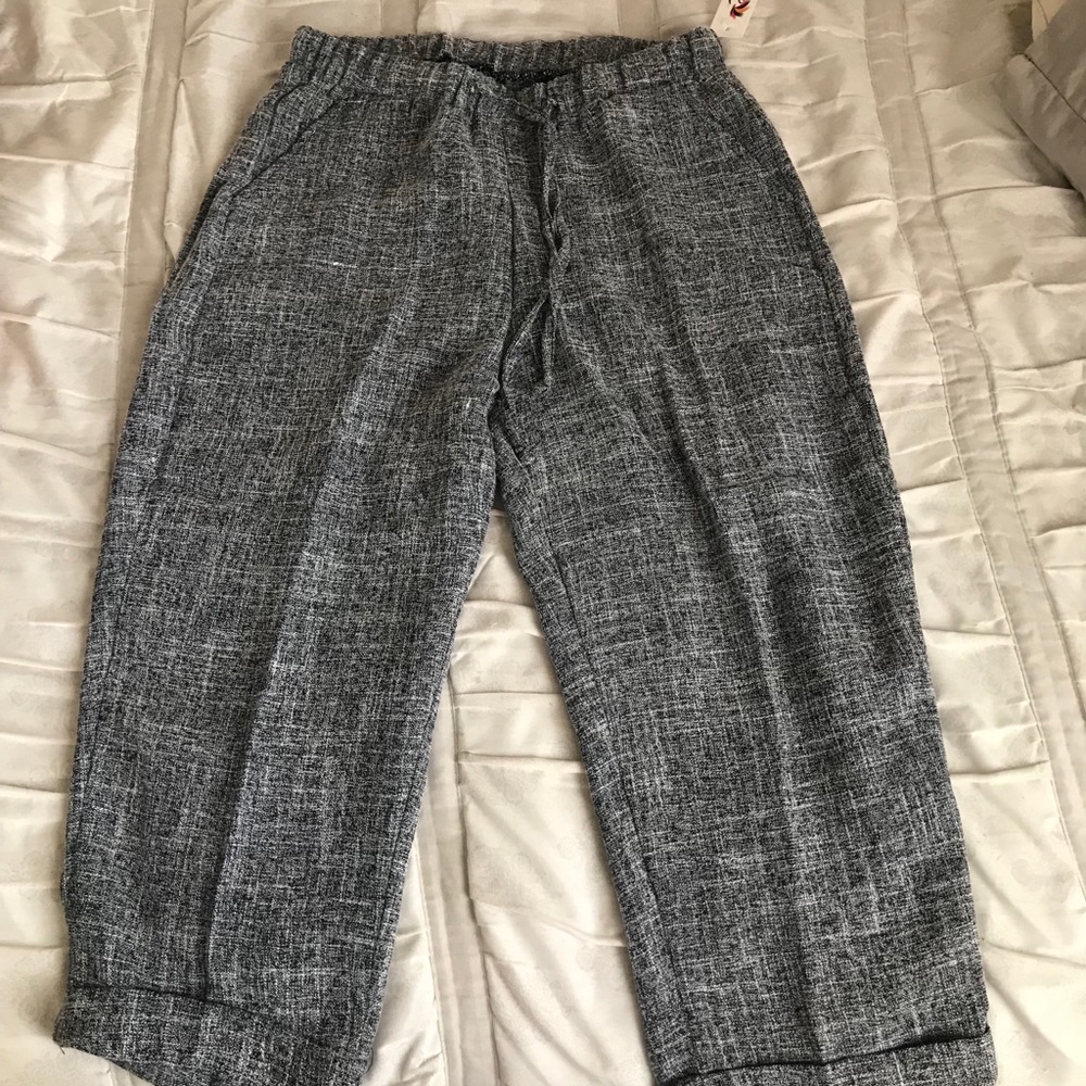 Loose Capri Pant